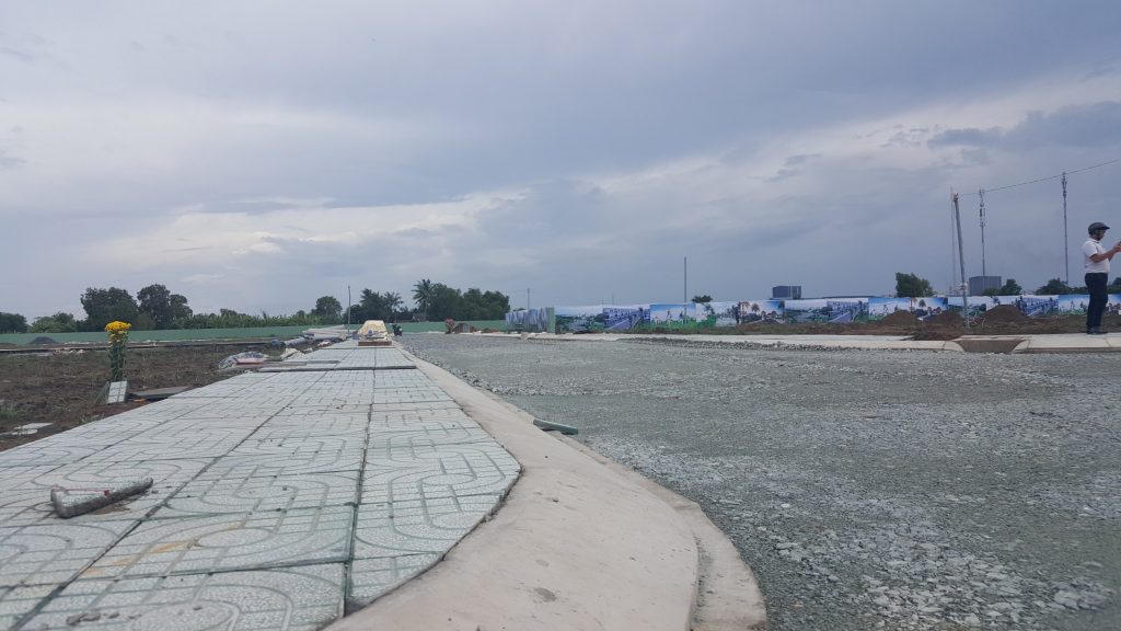 So sánh dự án Lavilla Green City với dự án Phúc Long (D’Villa Centa)