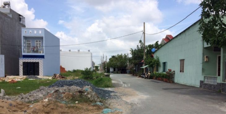 Nhiều chủ nhà thi nhau rao bán đất Tp. Tân An (Long An)