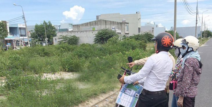 Người dân đua nhau nâng giá bán đất Cần Giuộc (Long An)