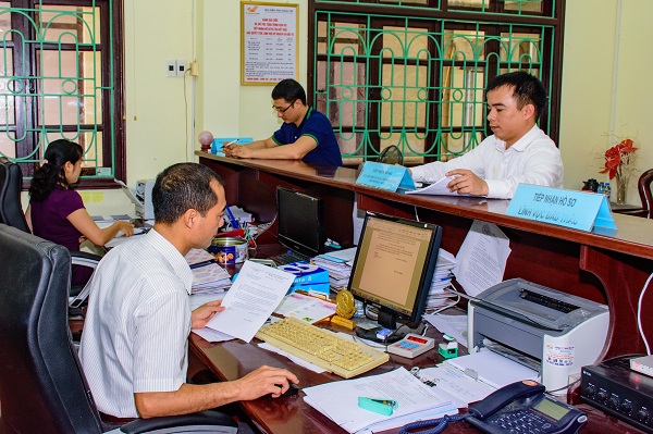 Thủ tục chuyển khẩu - 2