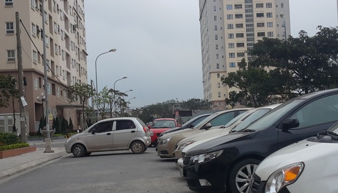 mua nhà ở xã hội nhưng đi xe hạng sang