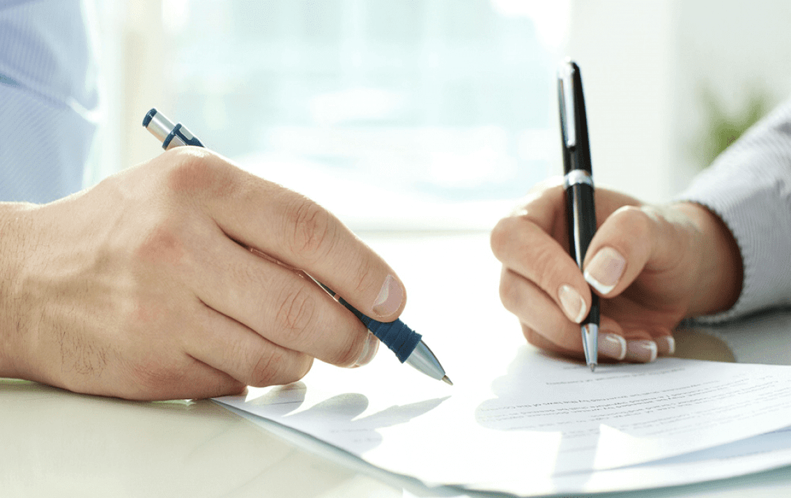 Hợp đồng thuê mặt bằng kinh doanh bằng giấy viết tay có hiệu lực pháp lý hay không? 2