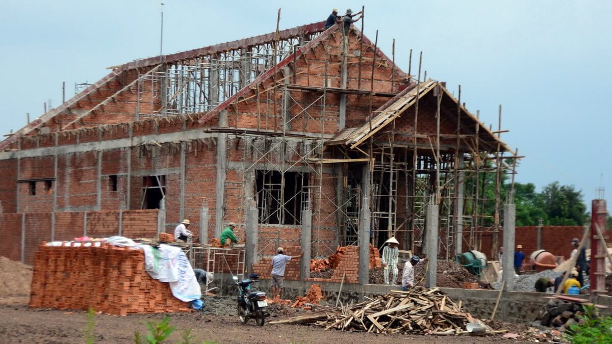 Xây nhà ở trên đất thuê, có được phép? 1