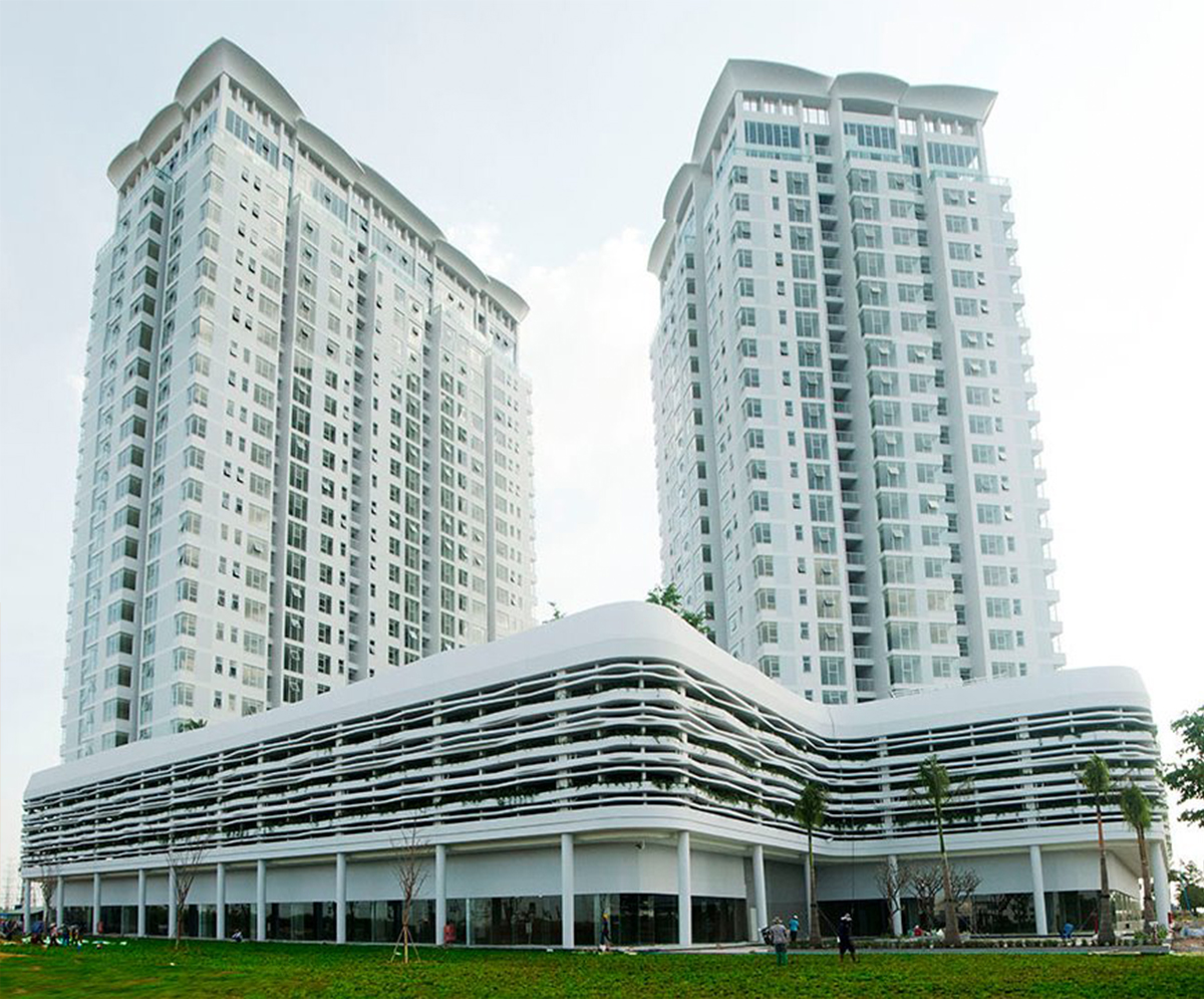 nhiều công trình quy mô bên trong khu liên hợp