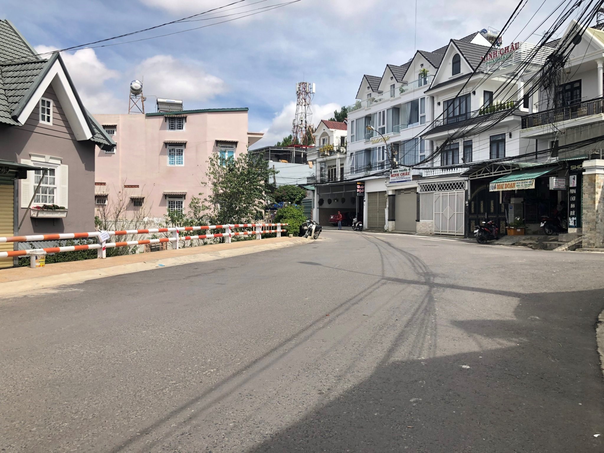 Bán nhà mặt tiền Đà Lạt - 1