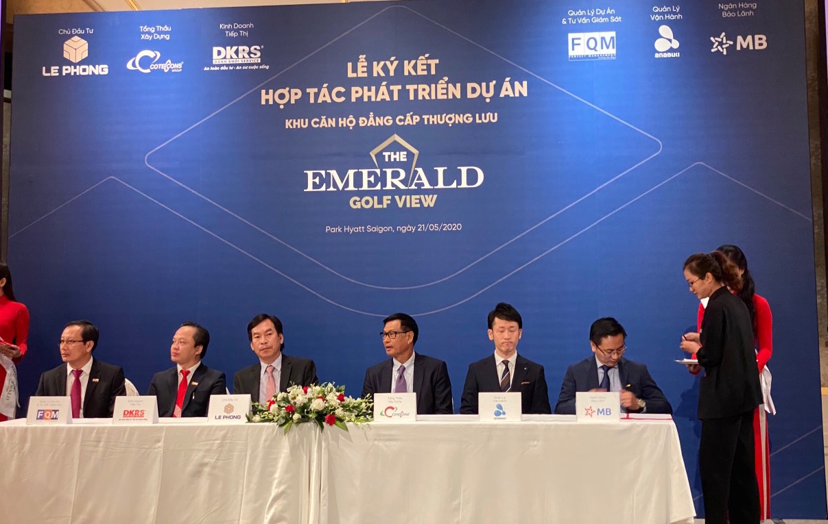 The Emerald Golf View Bình Dương - 1