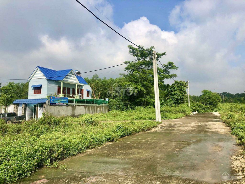 Bán nhà xã Sông Trầu - 2