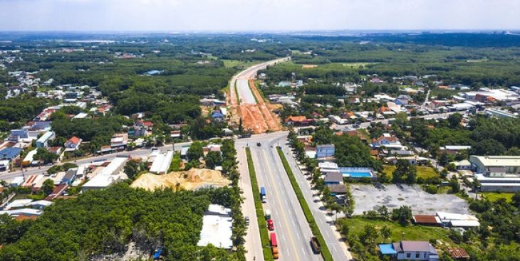 Gấp rút chuẩn bị thông xe tuyến đường Mỹ Phước - Tân Vạn tại Bình Dương