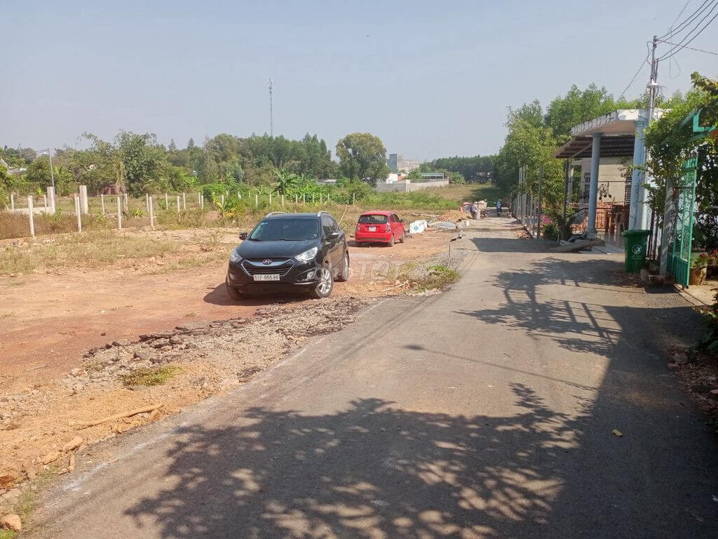 Nhà đất thị trấn Vĩnh An 2