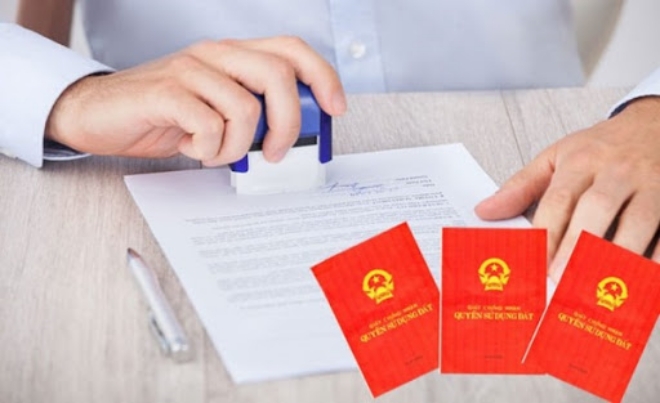 Các trường hợp đứng tên trên sổ đỏ