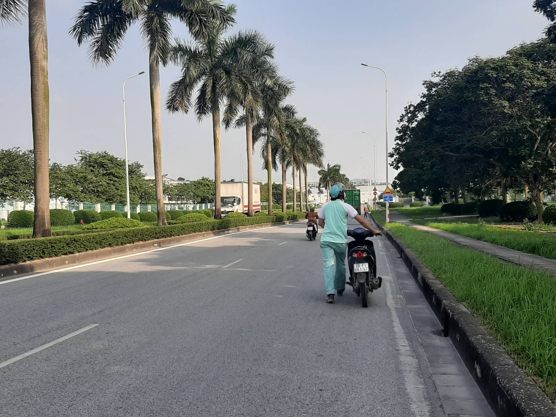 đường trong khu công nghiệp 1