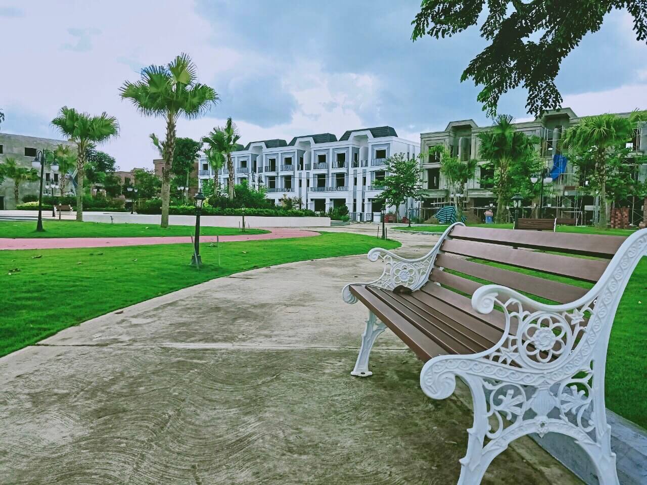 So sánh giá bán Phúc An Garden 1