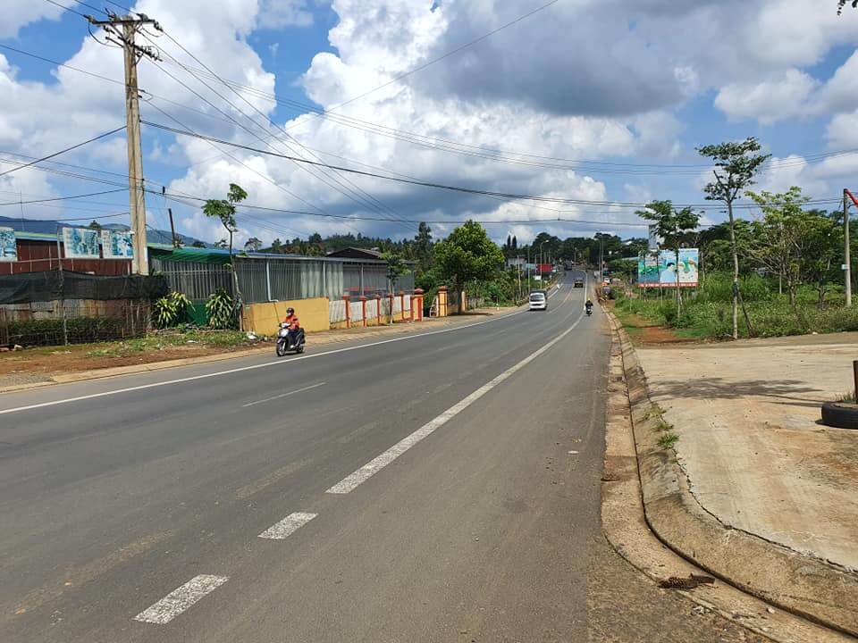 Nhà đất dọc Quốc lộ 20 - 1