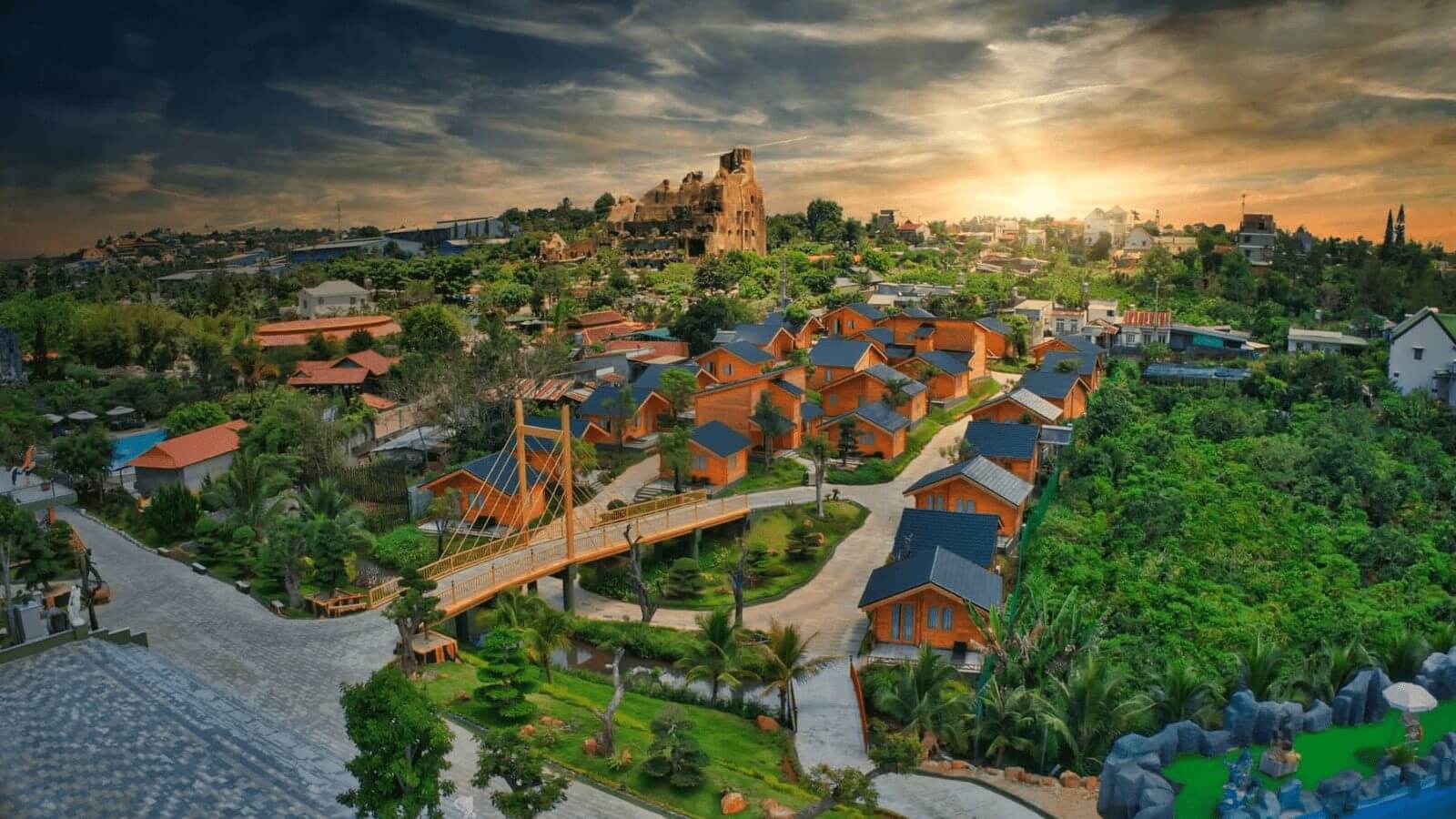 Bất động sản nghỉ dưỡng - 2